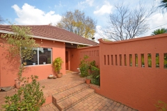 FRONT COURTYARD 2 BEFORE